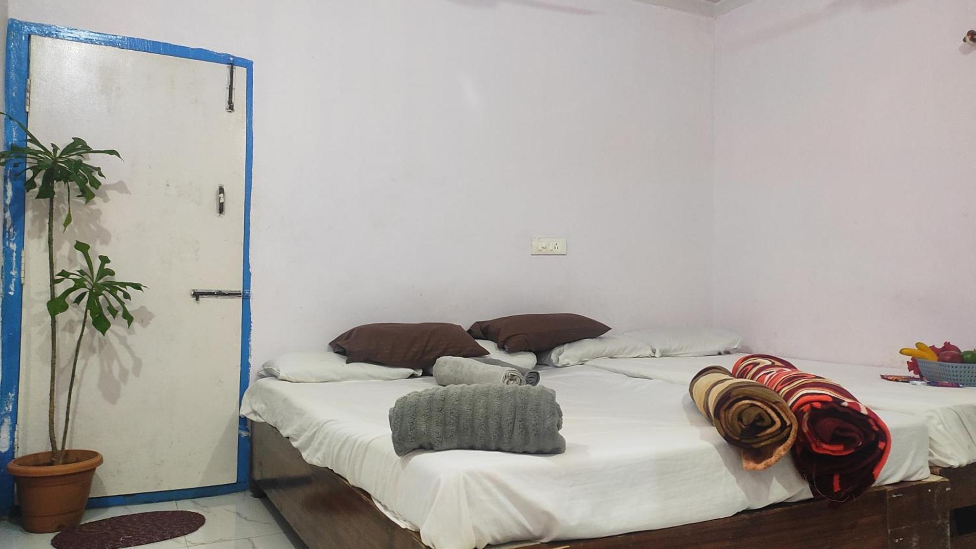 Hotel Adh Amilia Gardens Narasimharaja Puram Exteriér fotografie