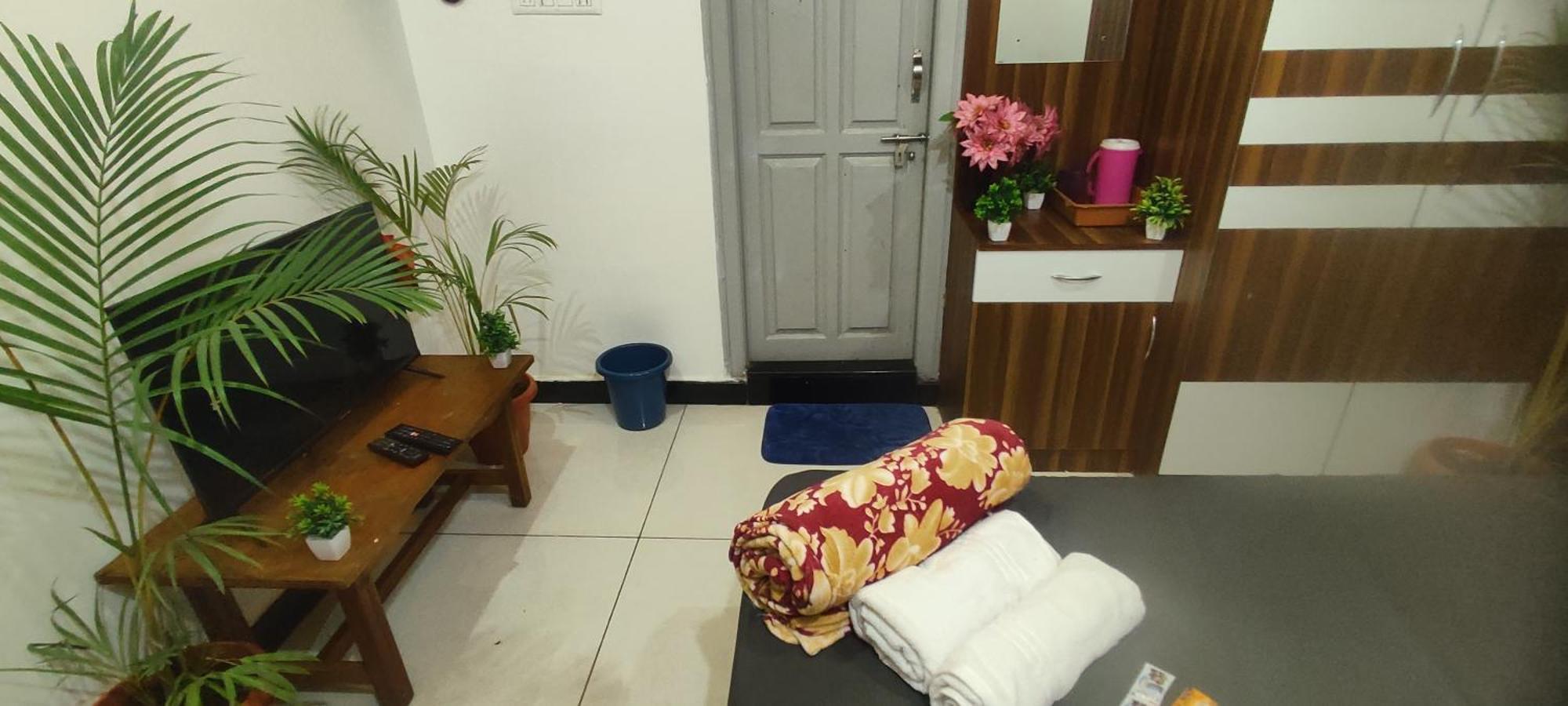 Hotel Adh Amilia Gardens Narasimharaja Puram Exteriér fotografie